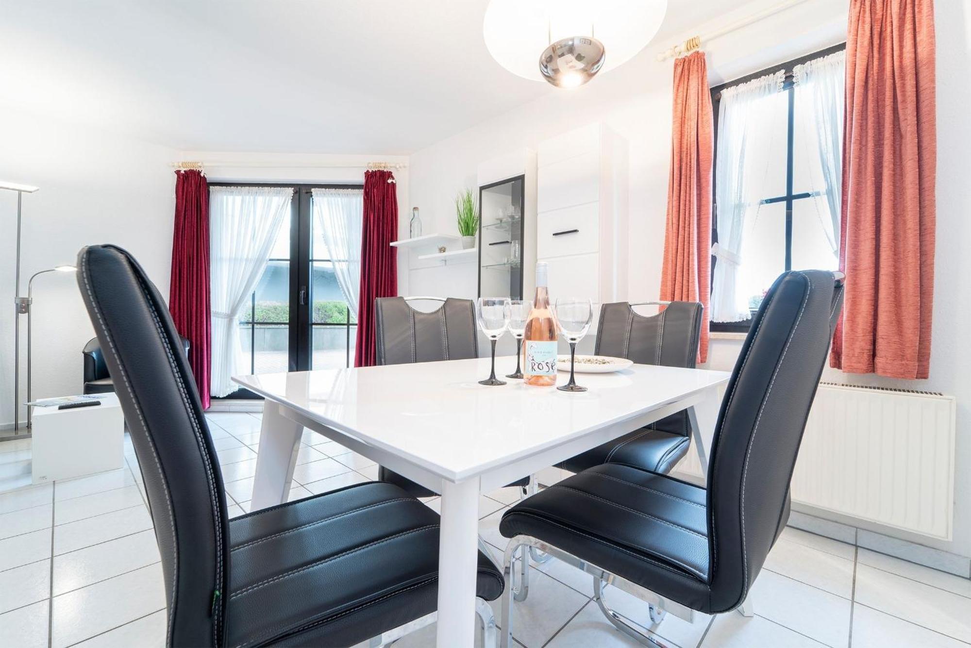 Haus Titania Wohnung 1 Grömitz Buitenkant foto